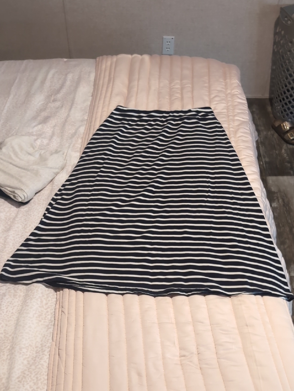 Talbot's Knit Maxi Skirt, M